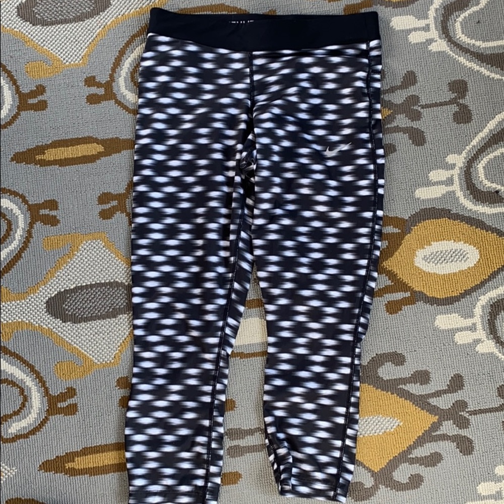 Nike dri-fit printed yoga pants